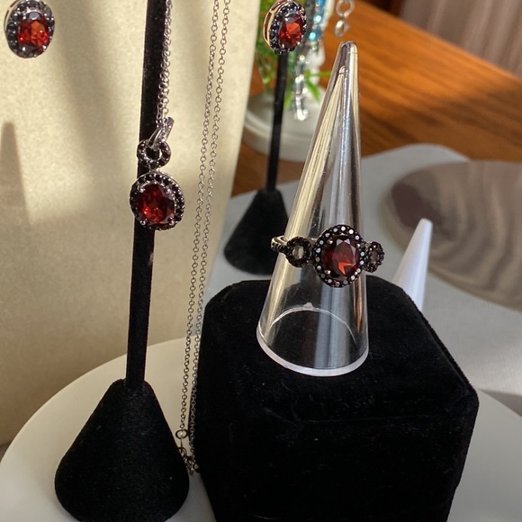 🌸 VEMELHO GARNET AND BLACK SPINEL COMPLETE SET 🌸 SIZE 8 RING 🌸 - Picture 13 of 16